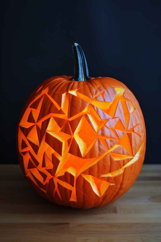 Geometric Triangle Pattern