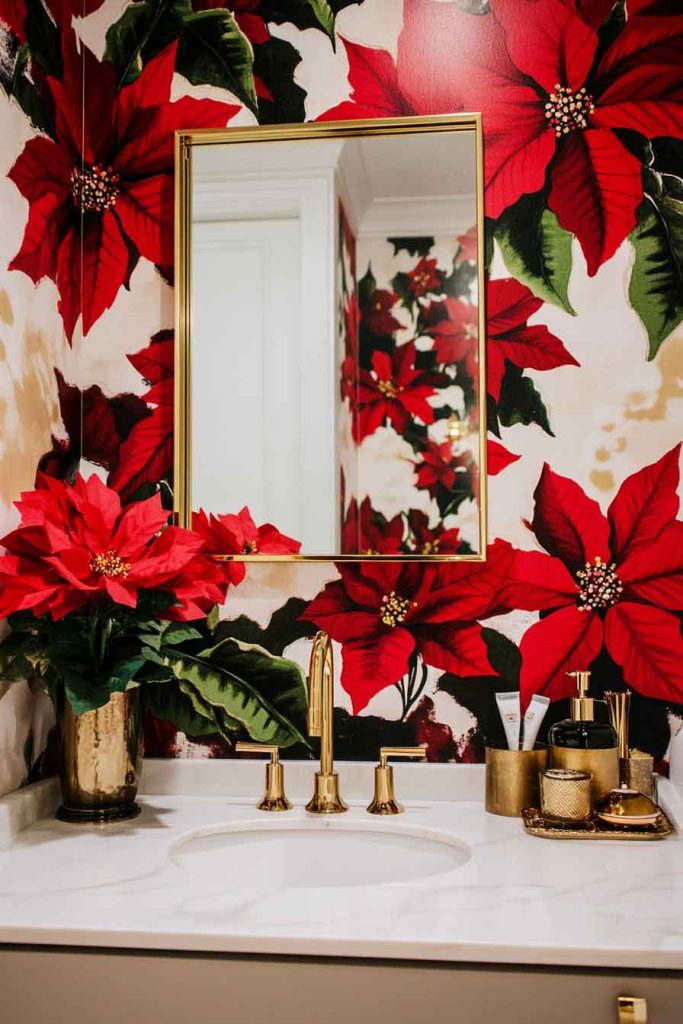 Bold Red Poinsettia Wallpaper