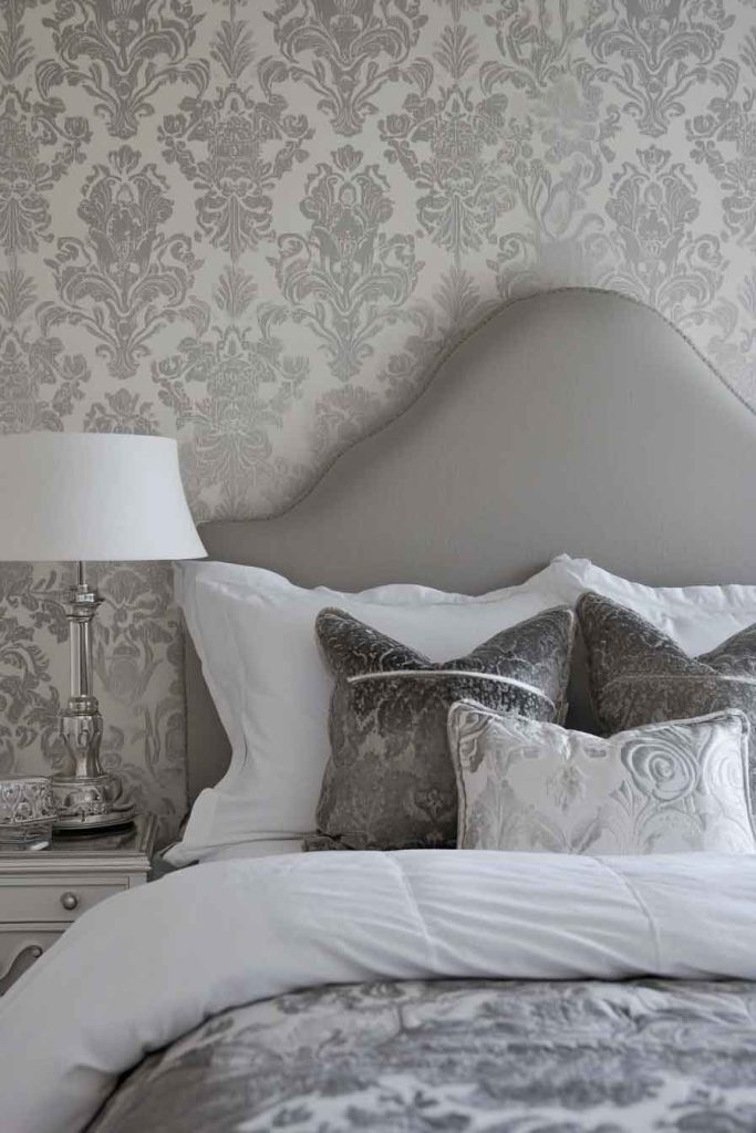 Use Gray Wallpaper for Impact