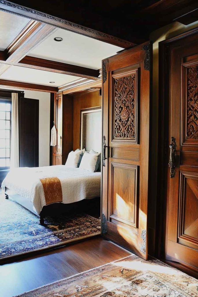 Decorative Screens and Room Dividers