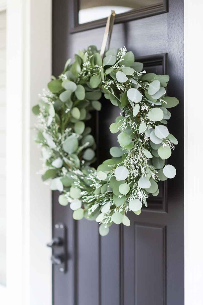 Modern Minimalist Wreath with Eucalyptus