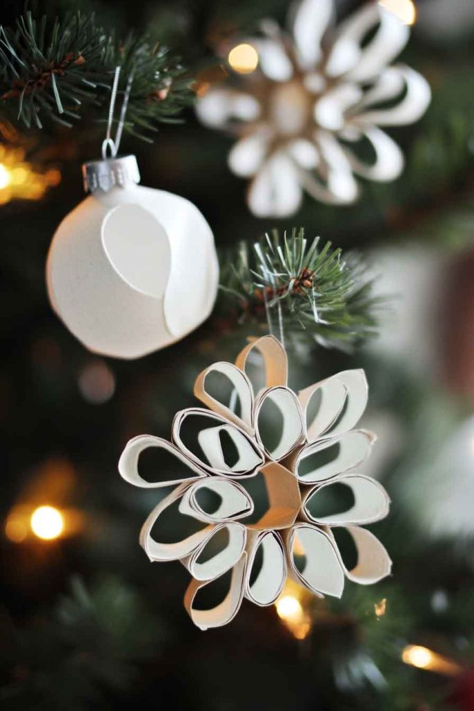 Paper Tube Snowflake Ornaments
