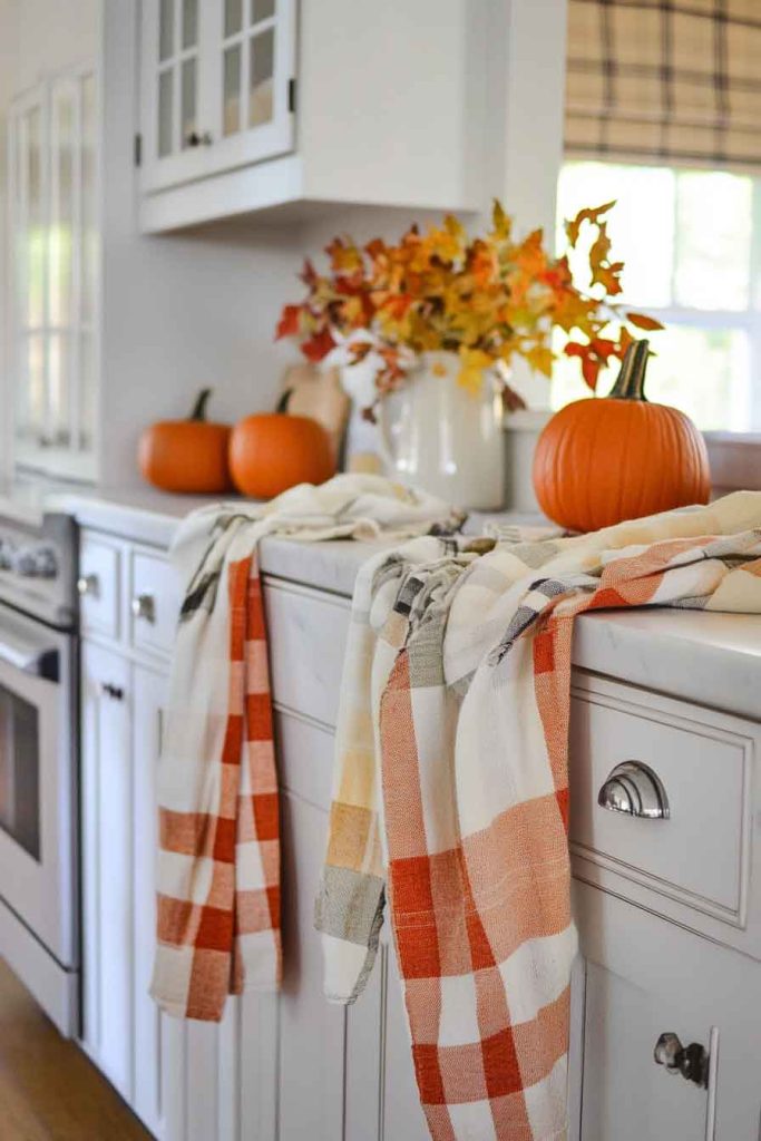  Switch Out Your Dish Towels