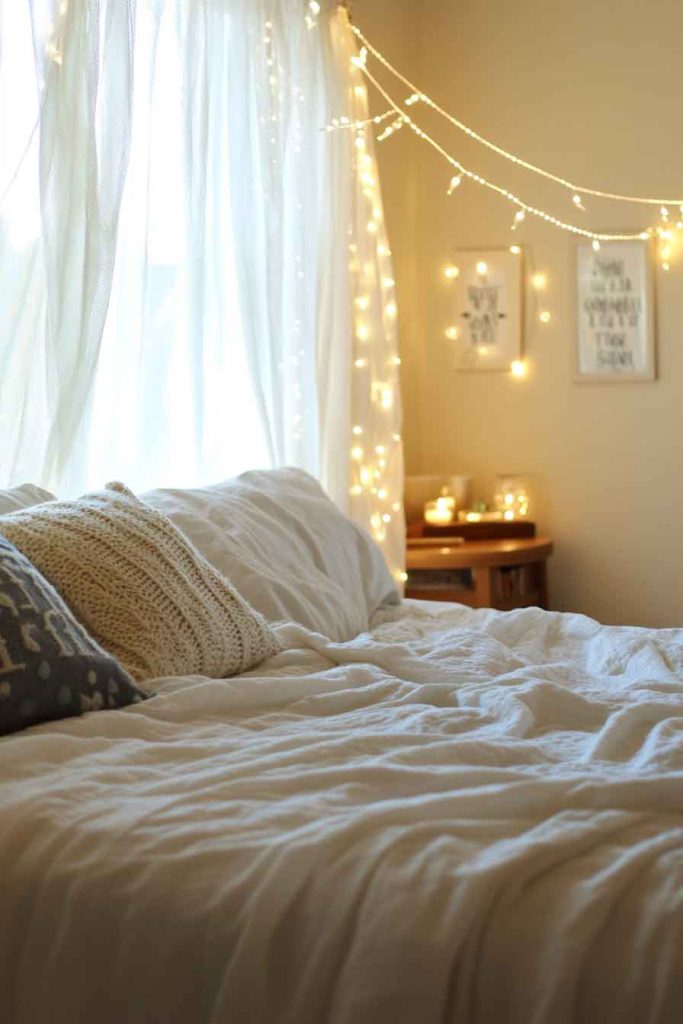 Embrace Soft Lighting