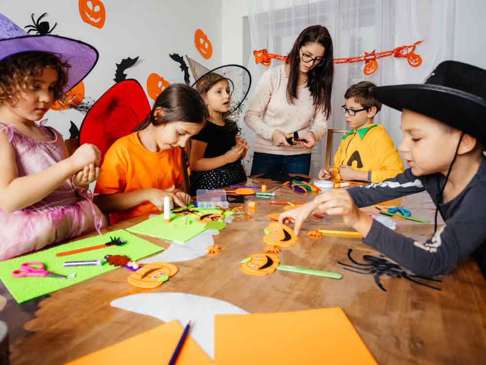 Halloween Decor For Classroom Ideas