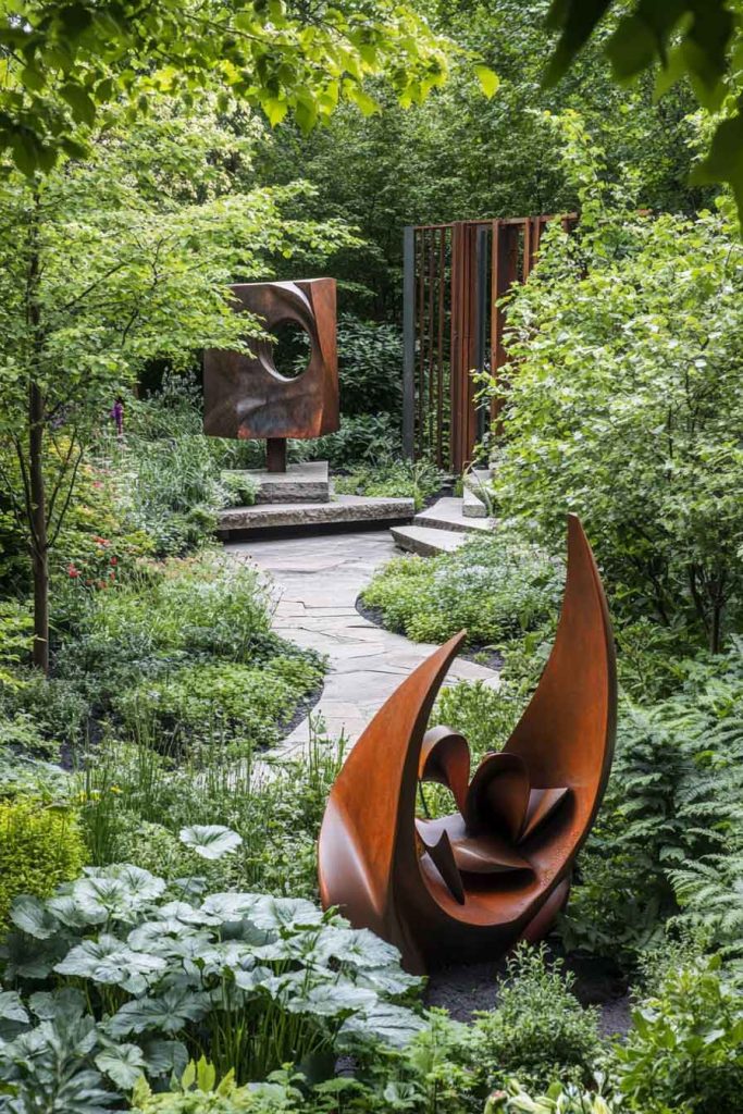 Secret Garden with Artistic Sculptures