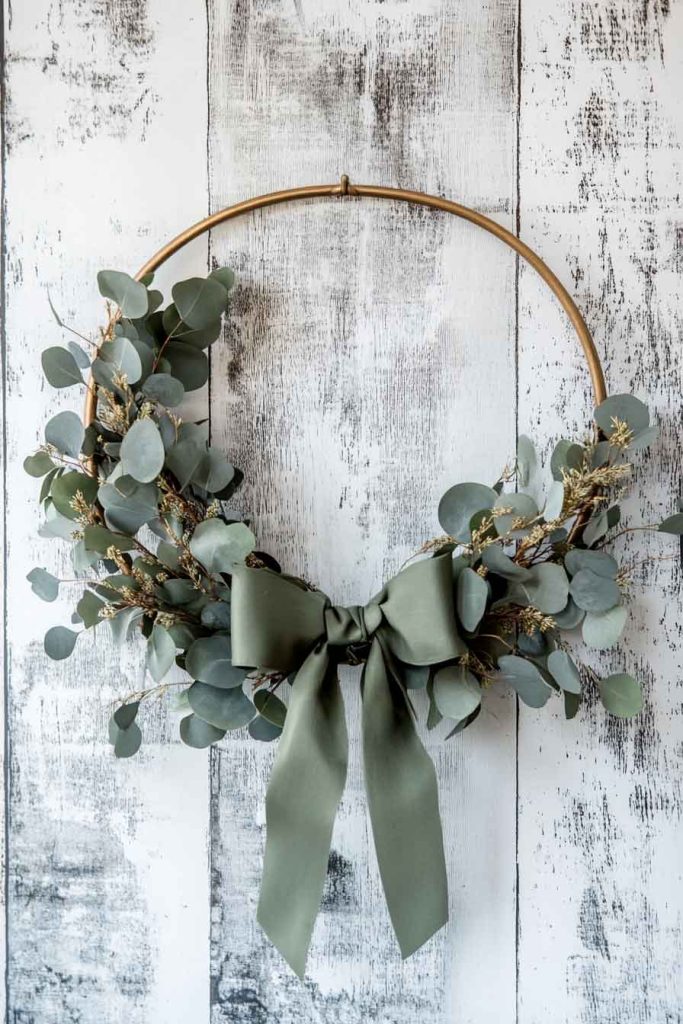 Modern Minimalist Wreath with Eucalyptus