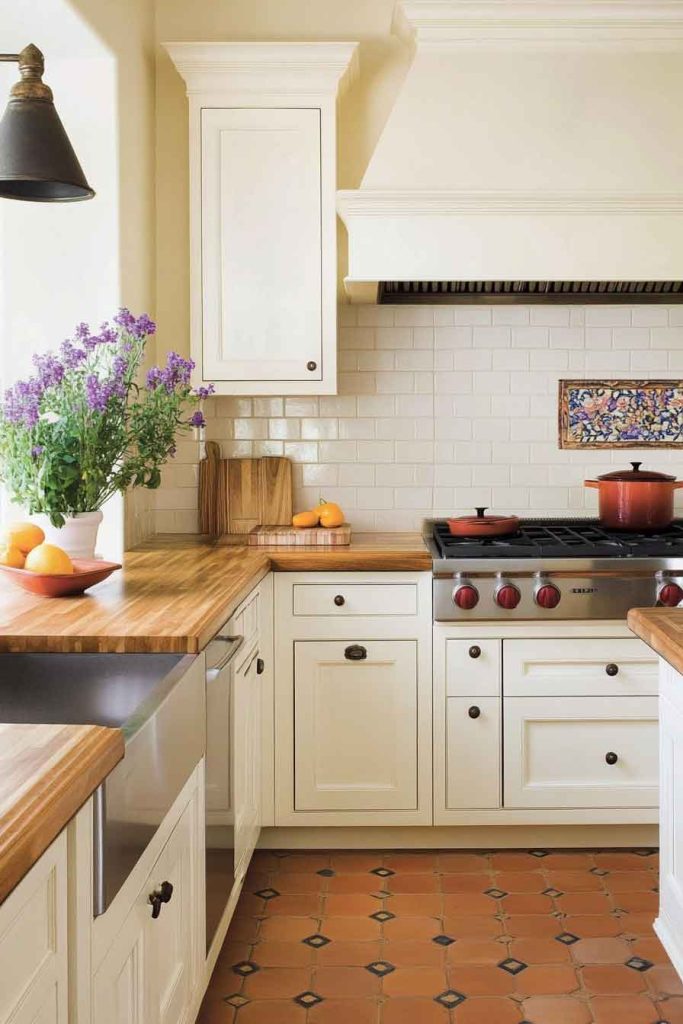 Warm White and Terracotta Kitchen