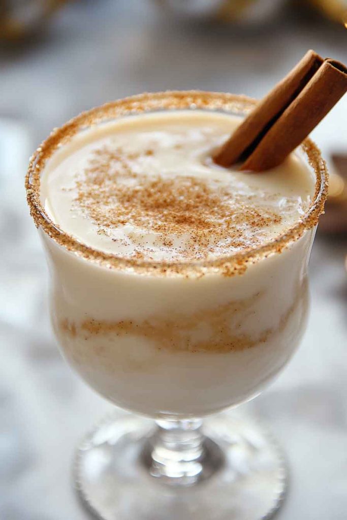 Cinnamon Roll Cocktail