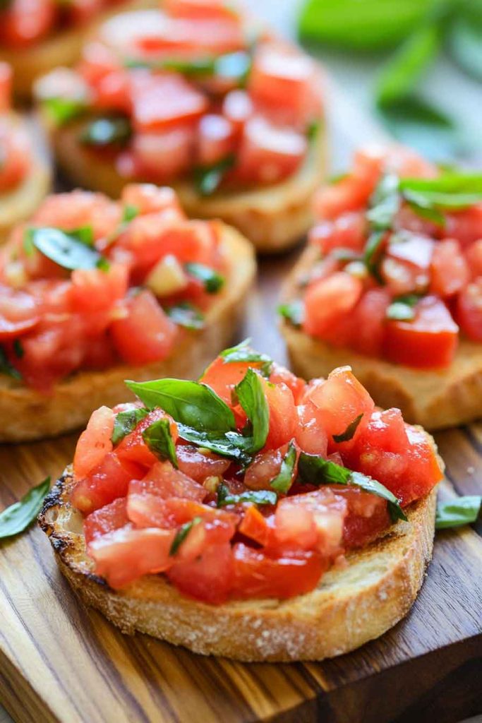 Bruschetta with Tomato and Basil
